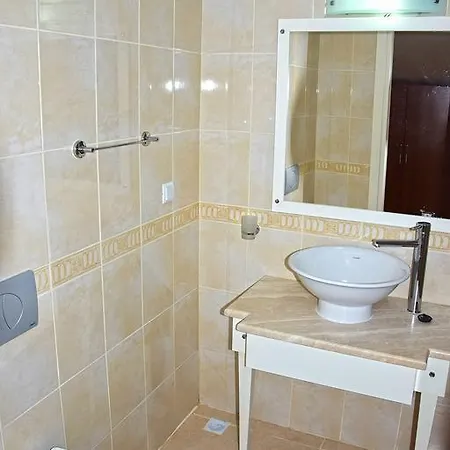 Orka Park Z5 Apartment *
